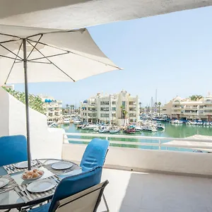 Apartment Puerto Marina, Benalmadena